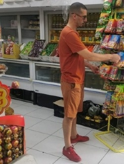Profil de Doudou, un homme célibataire de 48 ans à Paris