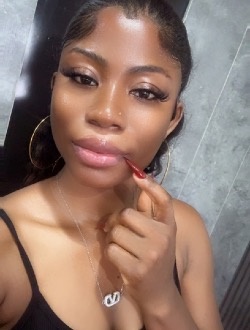 Profil de Nay, une femme célibataire de 21 ans à Abuja