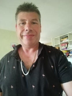 Profil de Riri, un homme célibataire de 50 ans à Bourg-en-Bresse
