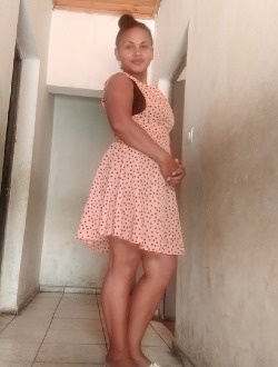 Profil de Mamih, une femme célibataire de 41 ans à Toamasina