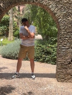 profile picture 0