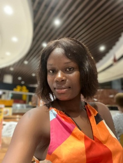 Profil de Grâce, une femme célibataire de 21 ans à Douala