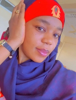 Profil de Roukaya, une femme célibataire de 29 ans à Aba Tchabi