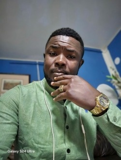 Profil de Joseph, un homme célibataire de 31 ans à Douala