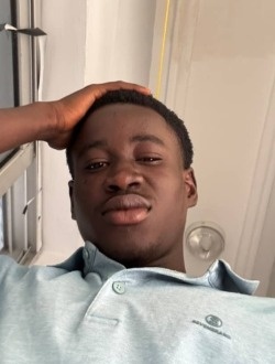 Profil de Enock, un homme célibataire de 19 ans à Grand-Bassam