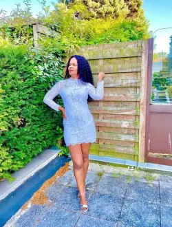 Profil de Clara, une femme célibataire de 37 ans à Aaigem
