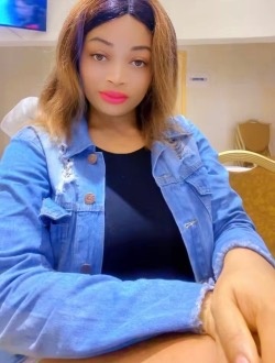 Profil de Marie, une femme célibataire de 28 ans à Douala