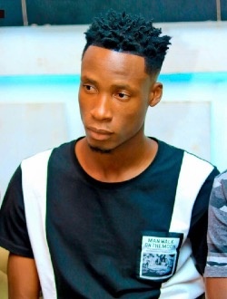 Profil de Yann, un homme célibataire de 26 ans à Abidjan