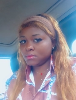 Profil de Leila, une femme célibataire de 30 ans à Douala