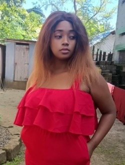 Profil de Elena, une femme célibataire de 23 ans à Toamasina