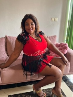 Profil de Mirabelle, une femme célibataire de 37 ans à Yaoundé