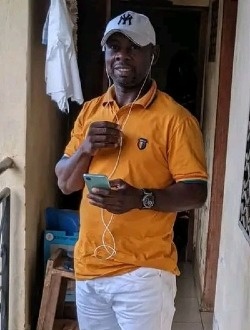 Profil de Rémy Kendrick, un homme célibataire de 47 ans à Yapinda