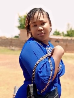 Profil de Débora, une femme célibataire de 29 ans à Ouagadougou