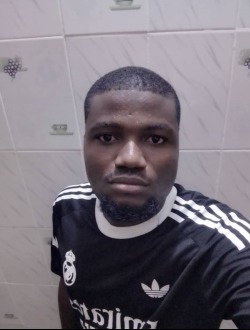 Profil de Patrick, un homme célibataire de 24 ans à Cotonou