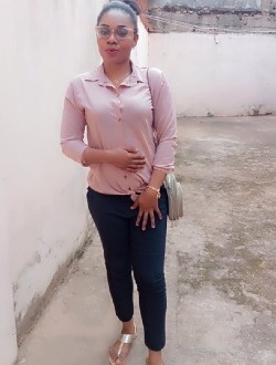 Profil de Michelle, une femme célibataire de 36 ans à Yaoundé