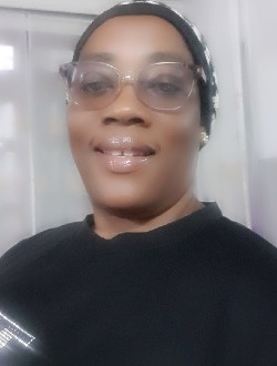 Profil de Claire, une femme célibataire de 45 ans à Aba