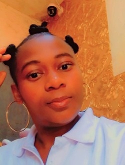 Profil de Guilene, une femme célibataire de 29 ans à Yaoundé