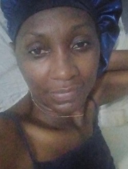 Profil de Ginny, une femme célibataire de 48 ans à Kribi