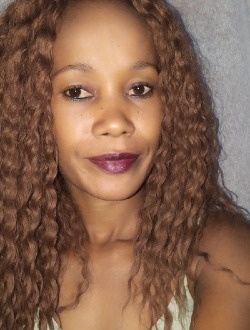 Profil de Sania, une femme célibataire de 35 ans à Anjavilava
