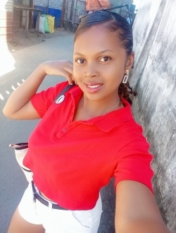 Profil de Hanitra M'Ellodïe, une femme célibataire de 30 ans à Toamasina
