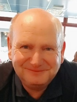 Profil de Pierre, un homme célibataire de 56 ans à Liège