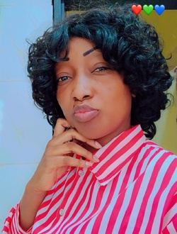 Profil de Claire Nandi, une femme célibataire de 34 ans à Yamba