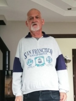 Profil de Laurent, un homme célibataire de 67 ans à Kernascléden