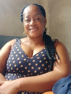 Profil de Andy, une femme célibataire de 46 ans à Yaoundé