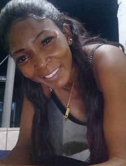 Profil de Stéphanie, une femme célibataire de 44 ans à Ababa