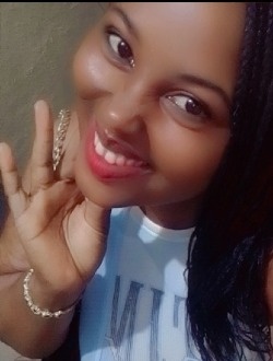Profil de Eliane, une femme célibataire de 25 ans à Douala