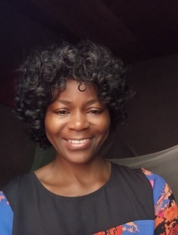 Profil de Deuhlia, une femme célibataire de 40 ans à Yaoundé