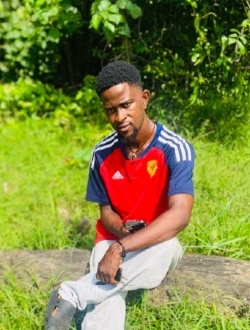 Profil de Davy, un homme célibataire de 27 ans à Yaoundé