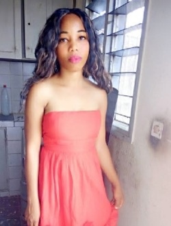 Profil de Ami, une femme célibataire de 32 ans à Korhogo