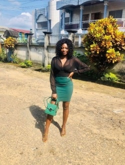 Profil de Odile, une femme célibataire de 31 ans à Douala