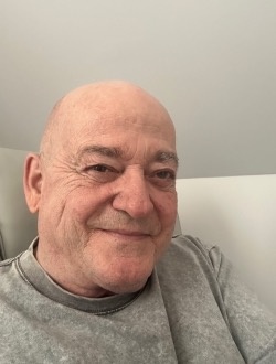 Profil de Louis, un homme célibataire de 69 ans à Gatineau