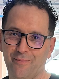 Profil de Christophe, un homme célibataire de 46 ans à La Rochelle