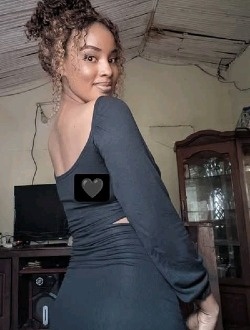 Profil de Samirah, une femme célibataire de 26 ans à Abattoir