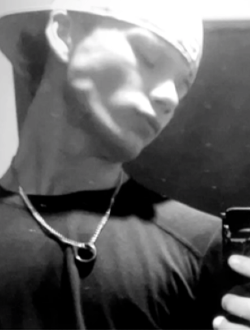 Profil de Jymmy, un homme célibataire de 18 ans à Lavaltrie