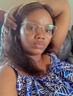 Profil de Jeanne Blandine, une femme célibataire de 33 ans à Douala