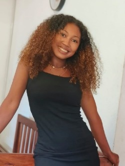 Profil de Dahlia, une femme célibataire de 26 ans à Toamasina