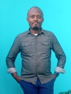 Profil de Franck, un homme célibataire de 36 ans à Douala