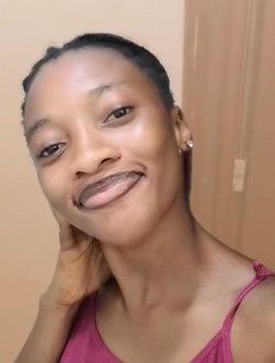 Profil de Marthe, une femme célibataire de 24 ans à Conakry