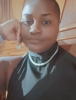 Profil de Carine Danielle, une femme célibataire de 24 ans à Yaoundé