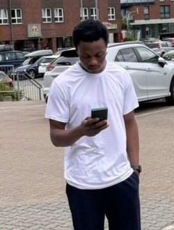 Profil de Lazaro, un homme célibataire de 28 ans à Hamberg