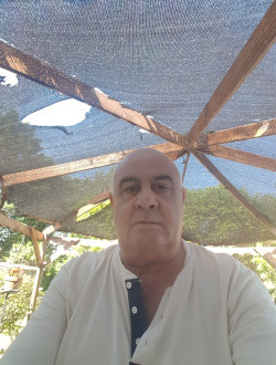 Profil de Lionel, un homme célibataire de 71 ans à La Teste-de-Buch