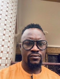 Profil de Charles, un homme célibataire de 40 ans à Accra