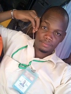 Profil de Bouba, un homme célibataire de 38 ans à Niamey (Commune I)