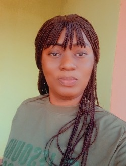 Profil de Lyn, une femme célibataire de 35 ans à Bélabo
