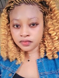 Profil de Blessing, une femme célibataire de 35 ans à Abadjin-Doumé