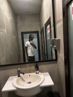 Profil de Ahmed, un homme célibataire de 22 ans à Bacodjicoroni